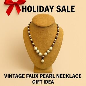Vintage Pearl Metallic Sheen 20 inch Necklace Iridescent
